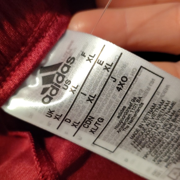 Men's size XL red Adidas shorts - Picture 2 of 6